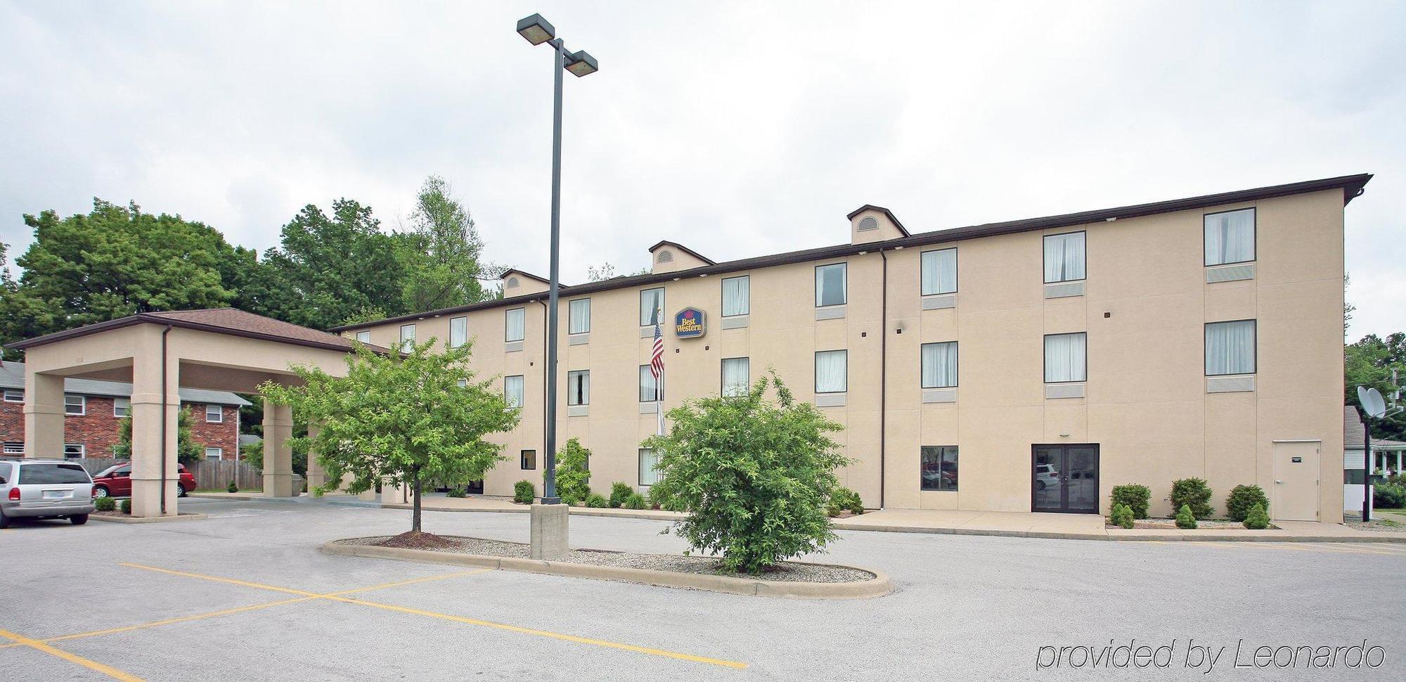 Americas Best Value Inn Louisville Exterior photo