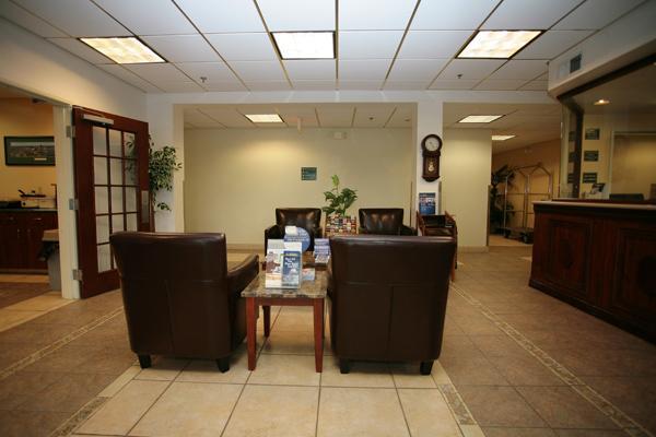 Americas Best Value Inn Louisville Exterior photo